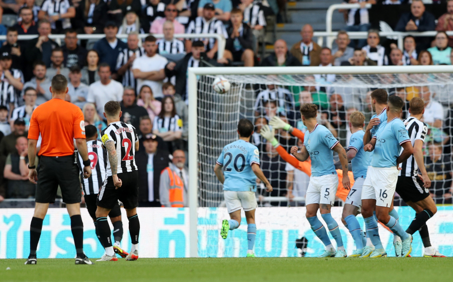 In a Fantastic 6-Goal Fiesta - "Man City" and "Newcastle" Teams are Even