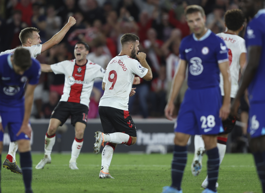 Surprise: "Southampton" defeated "Chelsea" football players at home