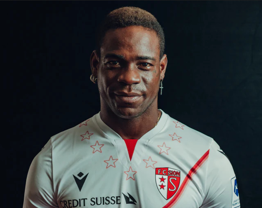 M. Balotelli started causing trouble in Switzerland