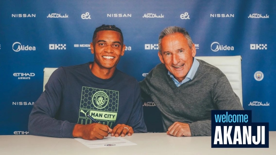 Official: M. Akanji joined the "Manchester City" team.