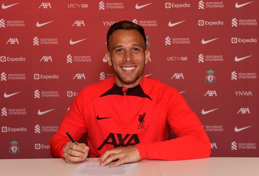 J. Kloppas: I think that Arthur will fit in well at our club