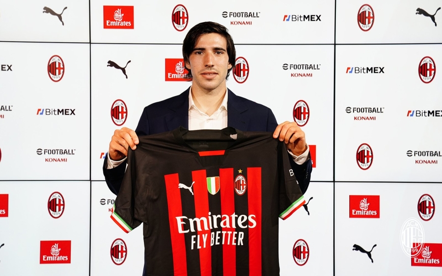 Official: "Milan" doubled S. Tonali's salary