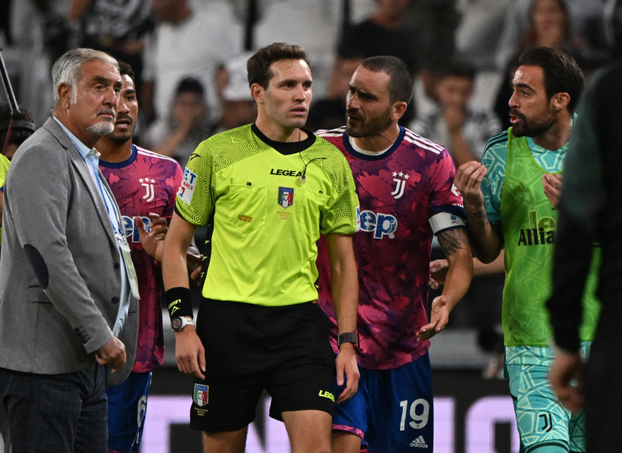 The incomprehensible VAR decision stole victory from "Juventus"