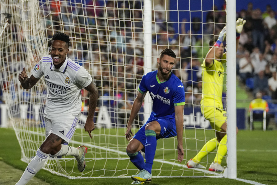 "Real" convincingly defeated the "Getafe" team with minimal differences