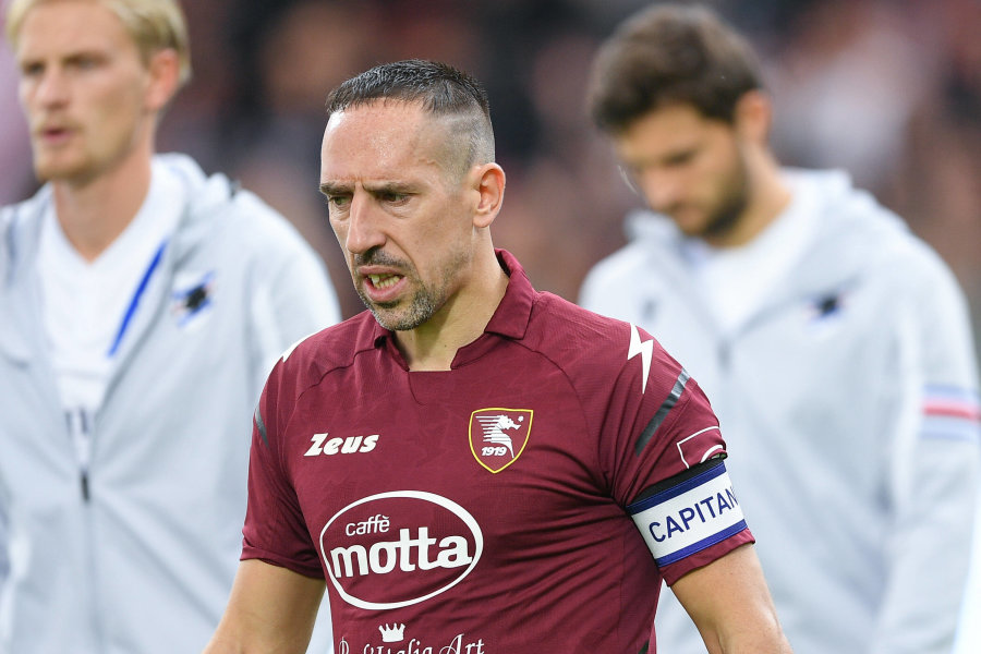 Official: F. Ribery announces the end of football player career.