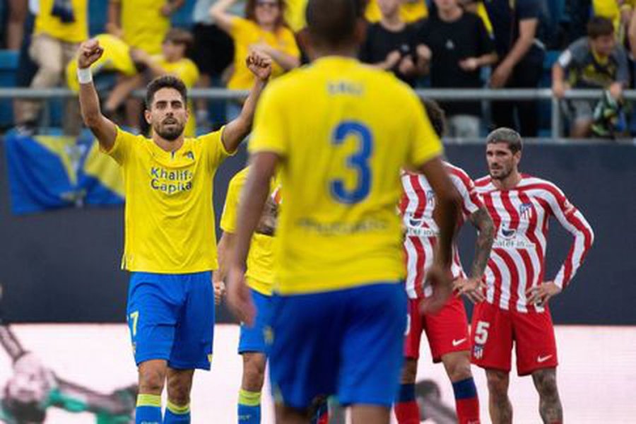 "Atletico" lost to "Cadiz" team in extra time