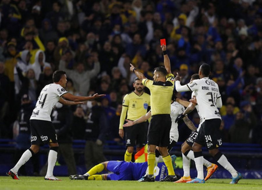 Argentinian Supercup final - even 10 red cards