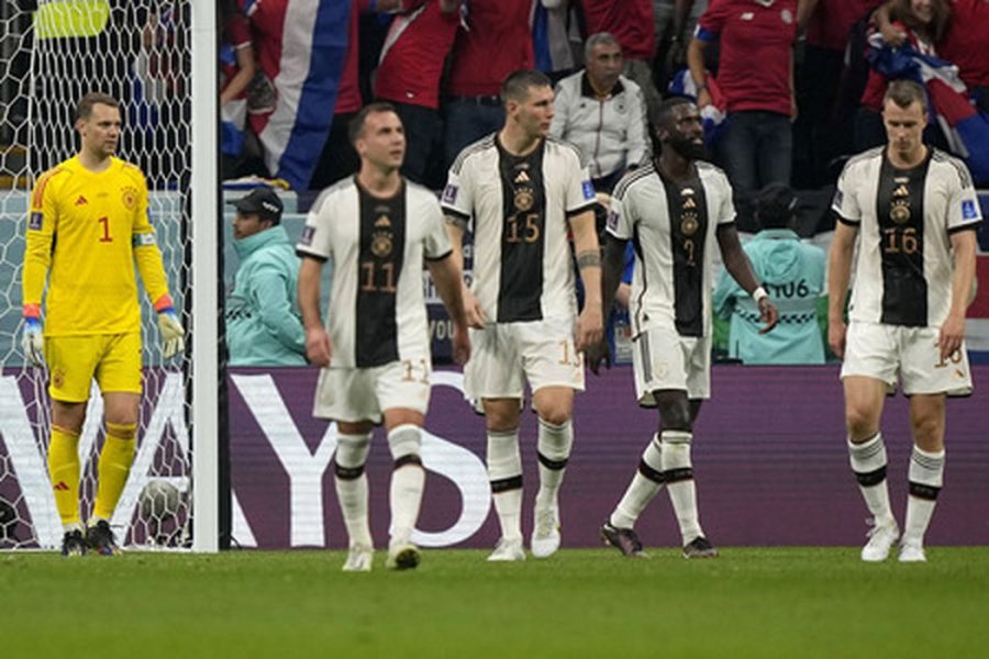 Germans leave World Cup after a surprise in another stadium with three points won