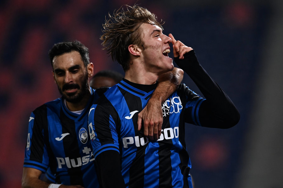 Early substituted "Atalanta" achieved victory in Bologna