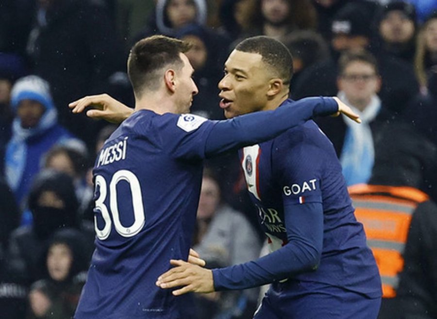 The Messi and Mbappe duet led PSG to an important victory in France.