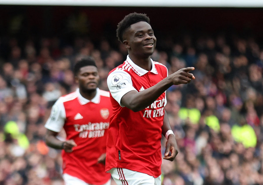 B. Saka becomes Arsenal's best-paid footballer