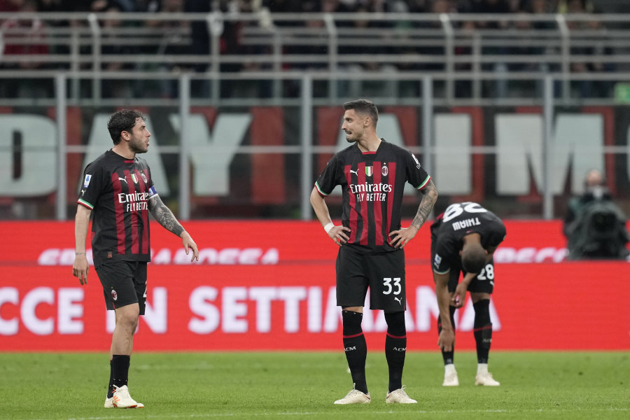 AC Milan" and "Roma" dropped points in Italy