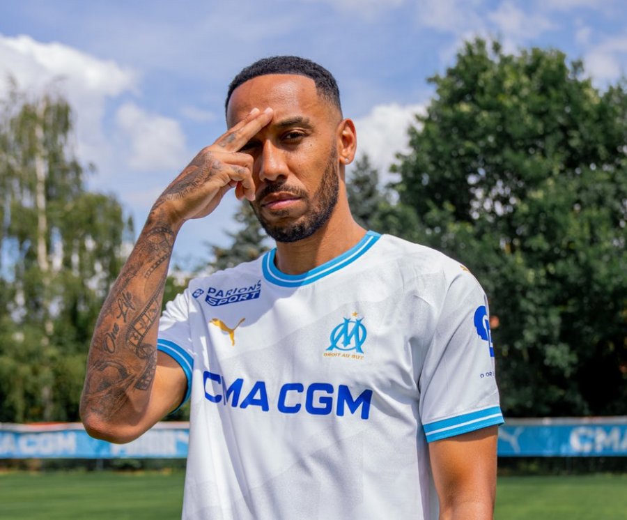 Official: P. Aubameyang joined the "Marseille" club