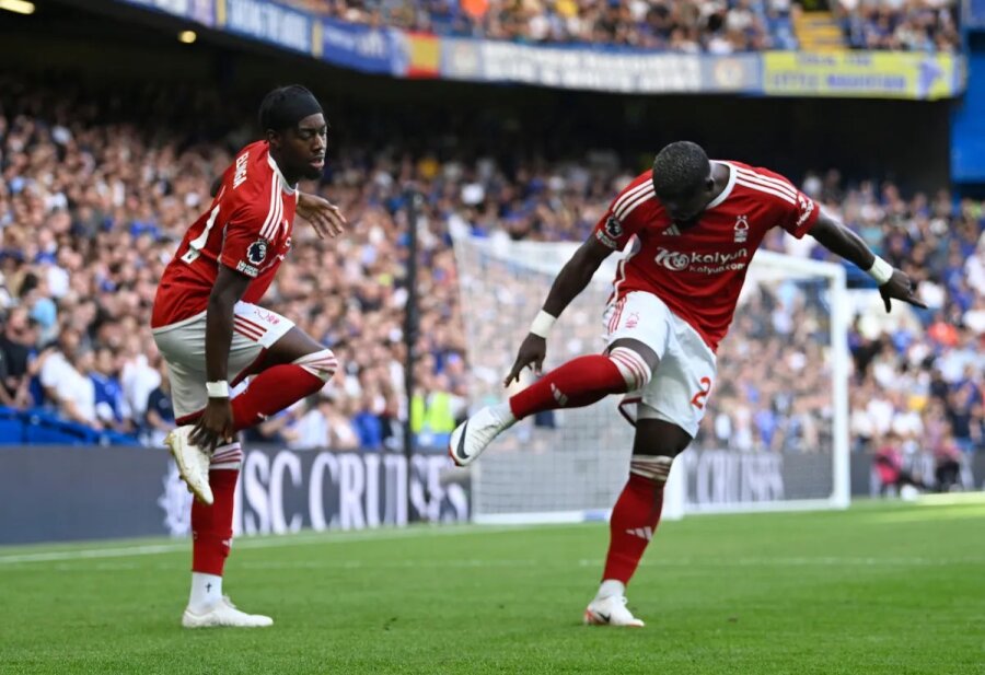 Chelsea" fell at home to "Nottingham Forest