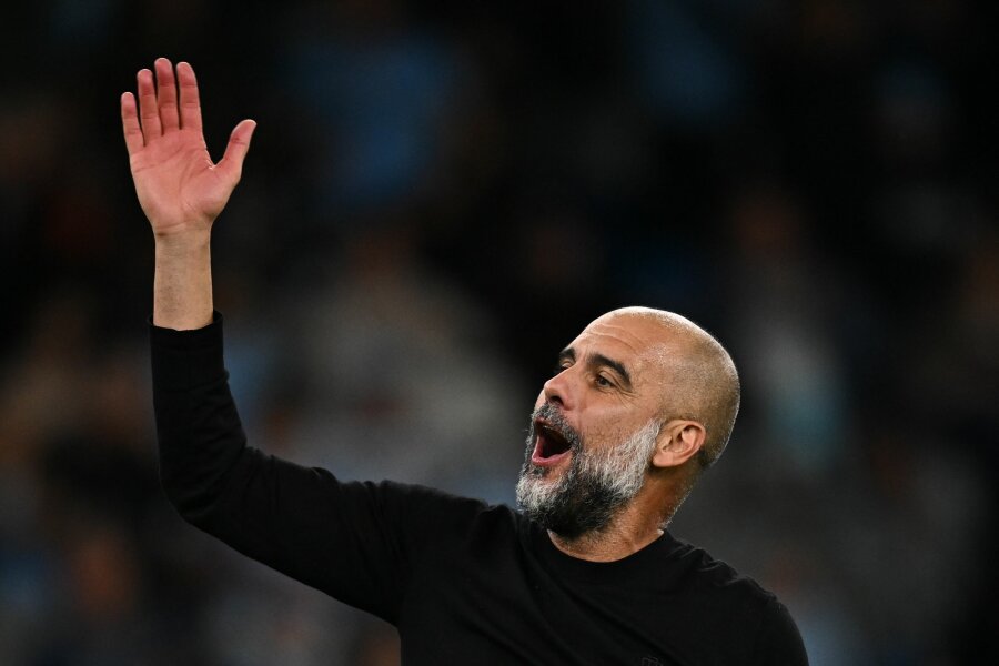 P. Guardiola selected as the best Premier League season coach