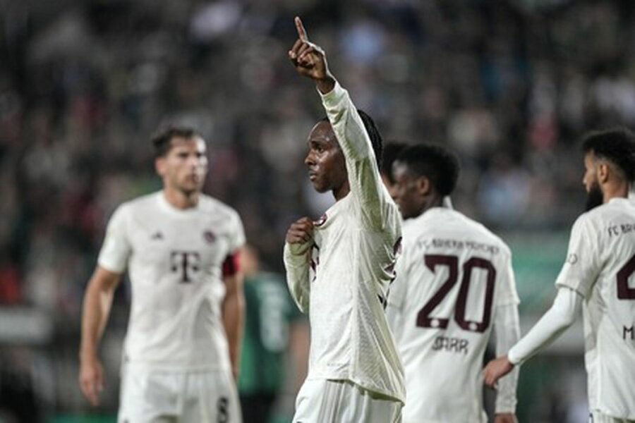 Bayern" without any effort overcame the first stage of the "DFB Pokal".