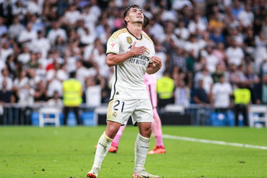 Madridd's "Real" defeated "Las Palmas