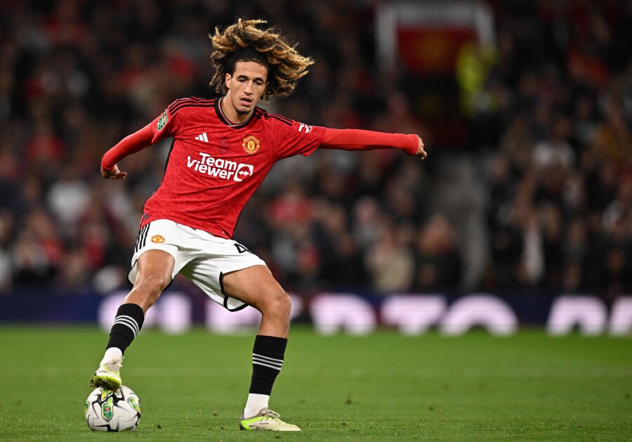 Man Utd" seeks to extend contract with H. Mejbri