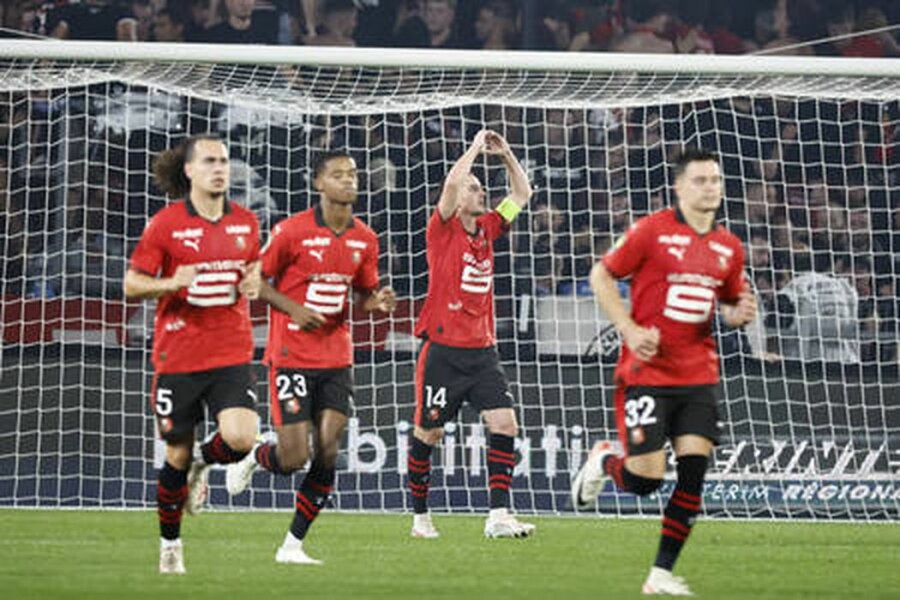 Rennes" securely defeated "Nantes