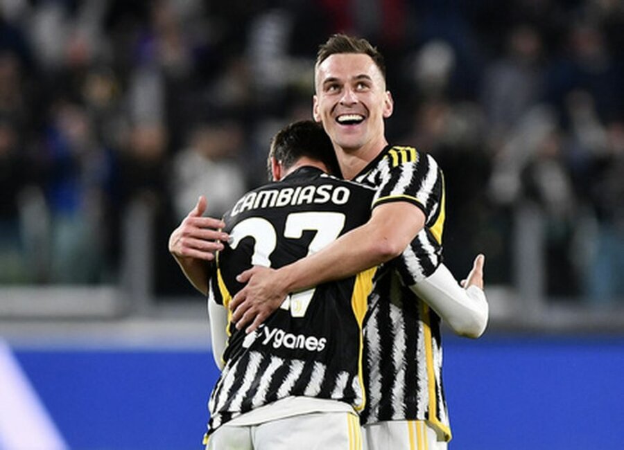 The team of "Juventus" achieved a dramatic victory and rose to the top of "Serie A