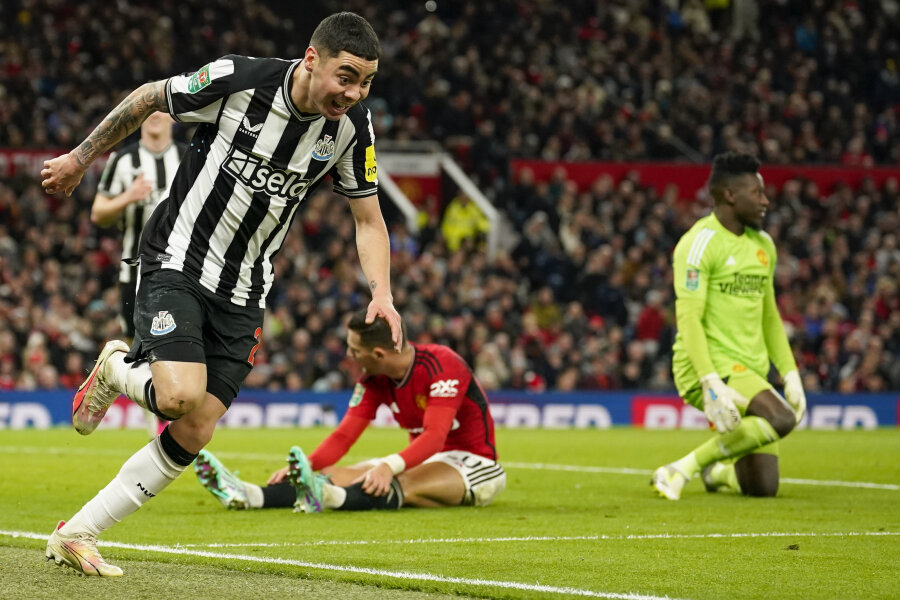 Newcastle" knocked out "Man Utd" from the English League Cup, "West Ham" eliminated "Arsenal