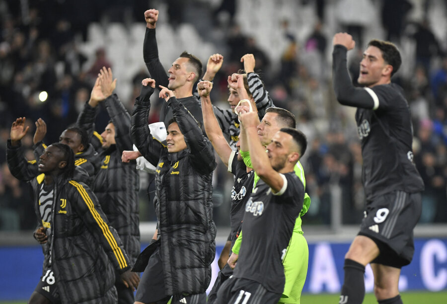 In Italy and beyond, Turin's "Juventus" continues to play triumphantly