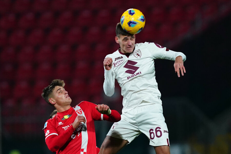 G. Gineitis played for almost an hour, while "Torino" and "Monza" shared a point