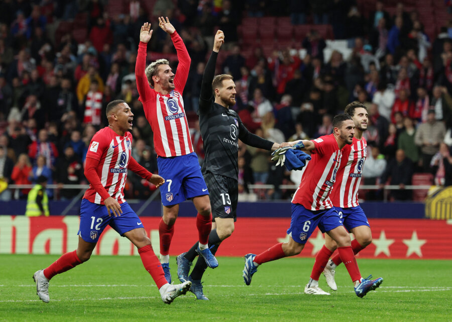 In Spain "Atletico" secured a victory against "submarines