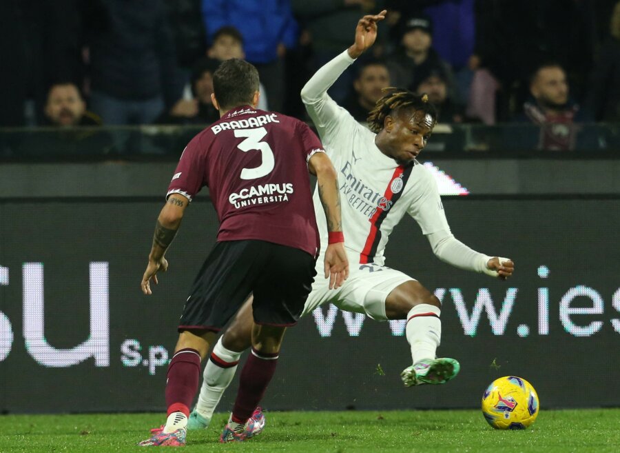 AC Milan" lost points in a match against underdogs