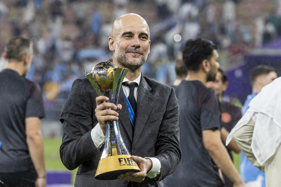 P. Guardiola: "I close the door on returning to the "Barcelona" club