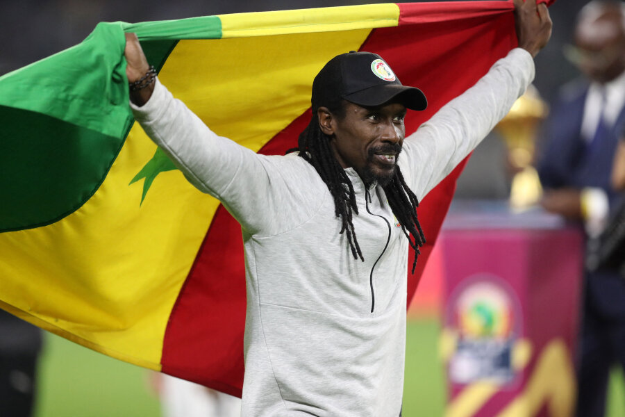 The Senegal coach did not receive joyful news for the holidays