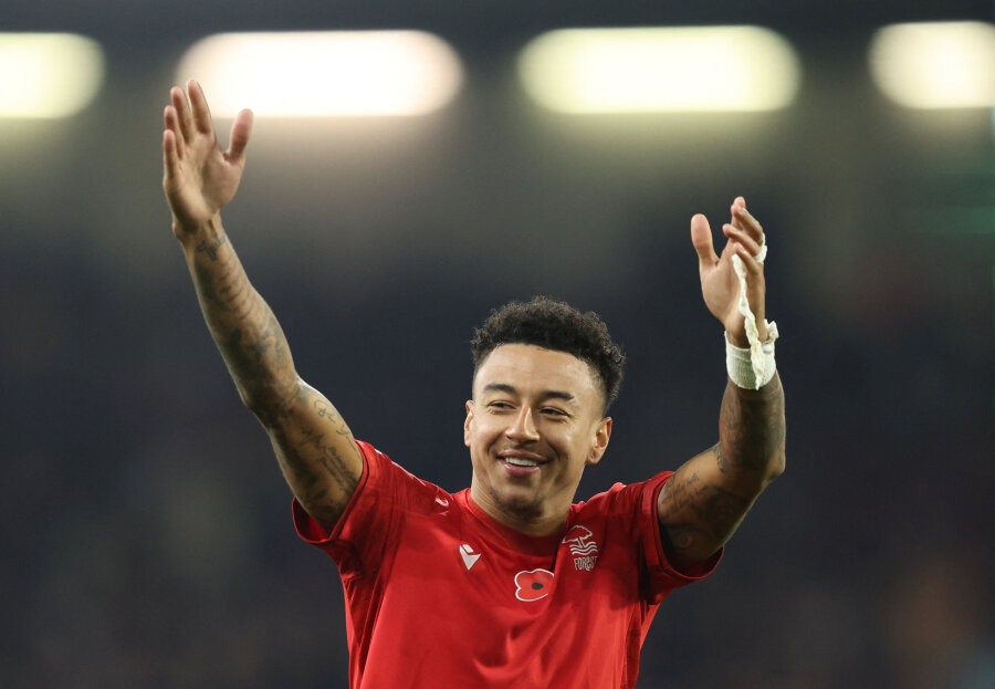 J. Lingard, enraged by his situation, made a drastic decision