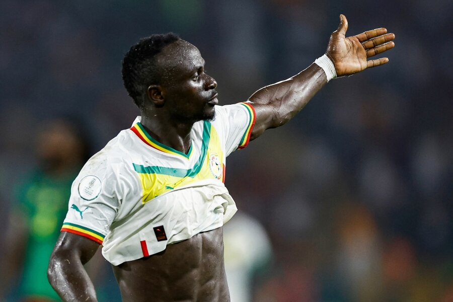 Senegal dealt with Cameroon in the Africa Cup of Nations