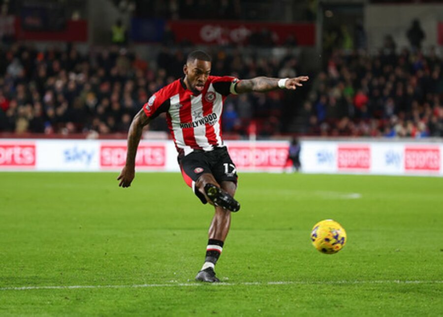 I. Toney returns - "Brentford" victory