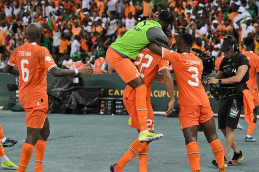 Homeowners' triumph: Elephant Ivory Coast footballers dominate in the final - African champions