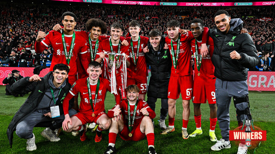 Carabao Cup" final - a strange start to the game with a lucky ending for the "Liverpool" team