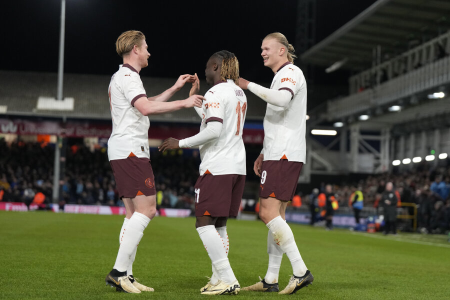 In the FA Cup - five goals by E. Haaland and K. De Bruyne's successful passes 'poker'