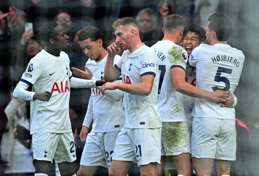 Tottenham" announced significantly increased club revenues