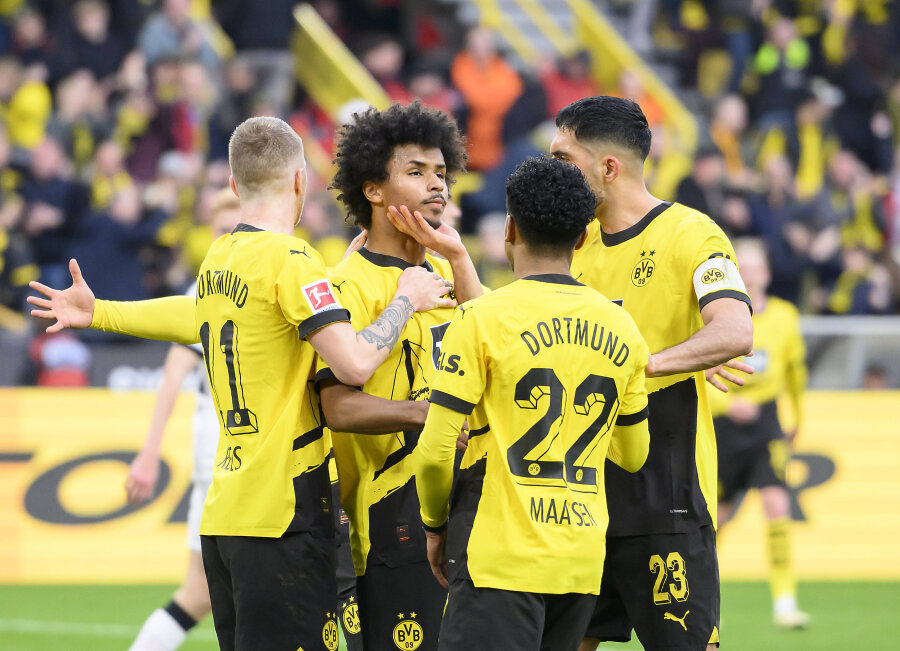 Dortmund's "Borussia" does not give up fourth place