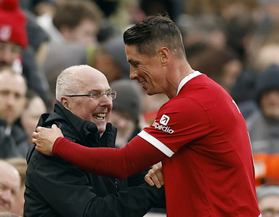 Ajax" and "Liverpool" legends match - S. Goran Eriksson's dream come true and F. Torres's goal