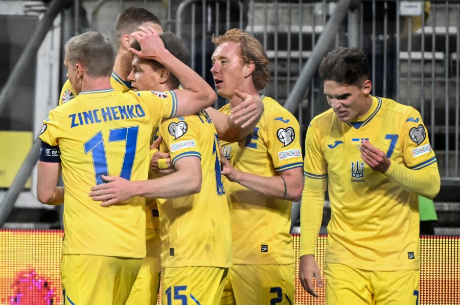 Ukraine qualifies for the European Football Championship