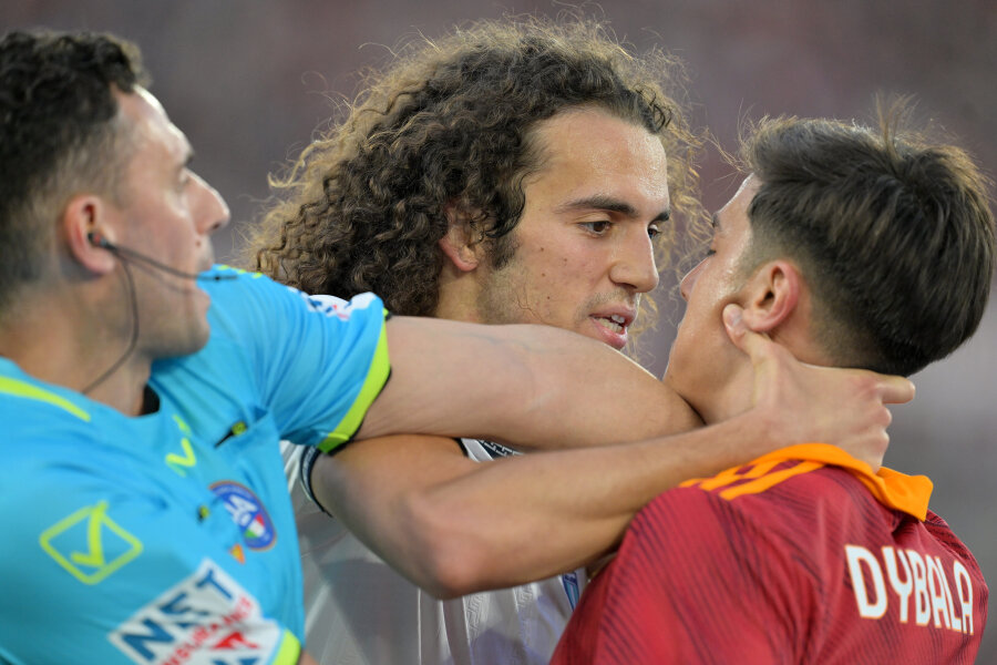 In the emotional Rome derby, "Roma" secured a narrow victory