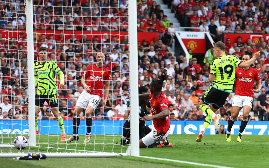 Old Trafford" - a very important "Arsenal" victory