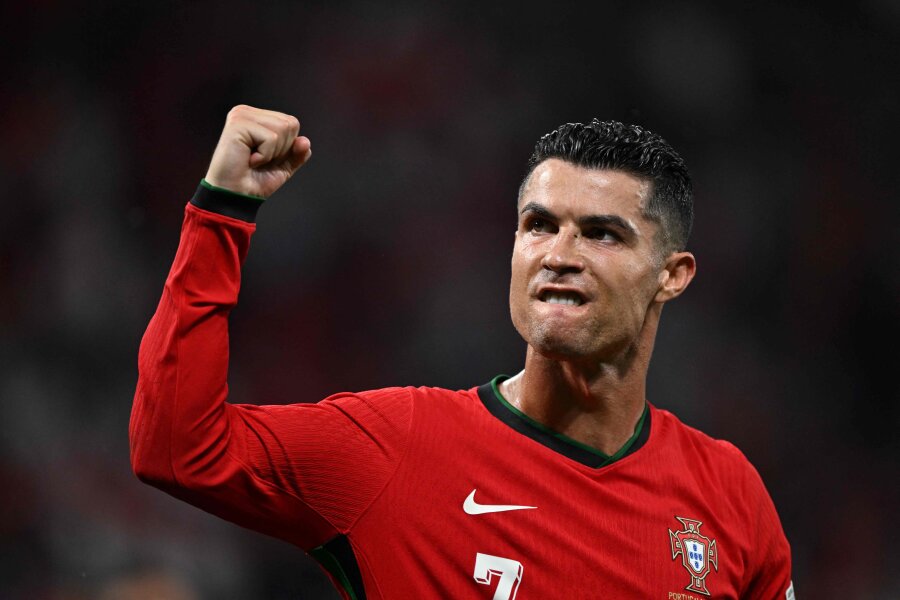 C. Ronaldo: "This European Championship is the last in my career