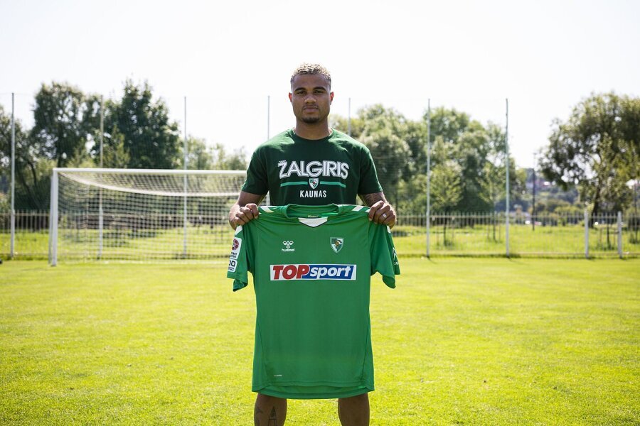 A. Fase returns to the 'Kauno Žalgiris' club.