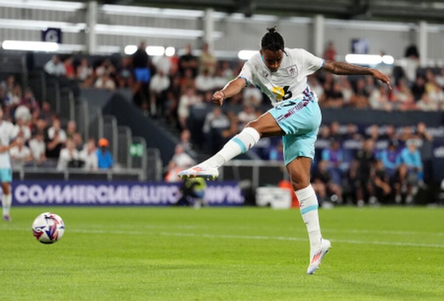 Tottenham quietly signed Burnley forward