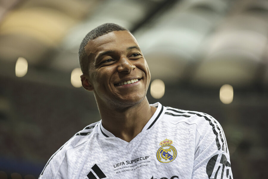 K. Mbappe commented on his chances of scoring 50 goals in a season.