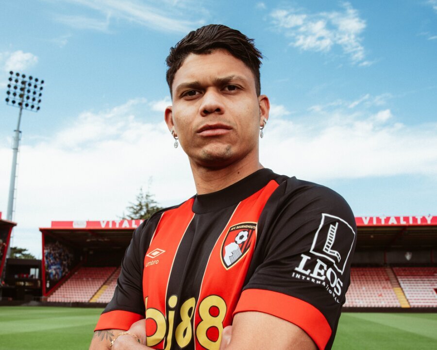 Official: Bournemouth has acquired Evanilson for a record amount