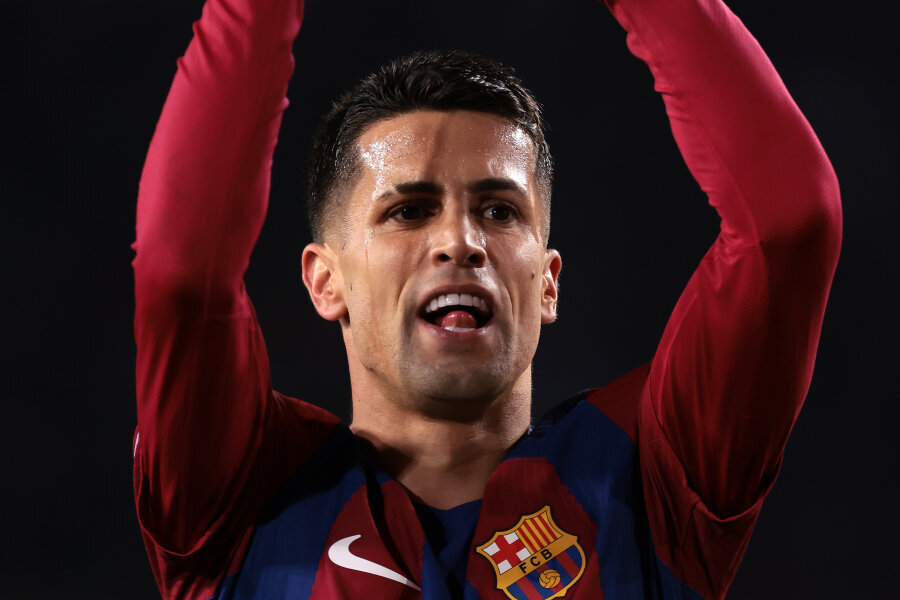 J. Cancelo officially transferred to Al-Hilal