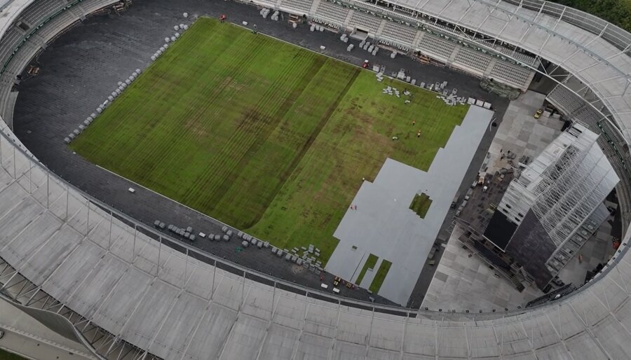 The Miracle Did Not Happen: A Sad Sight Revealed After Uncovering the Darius and Girėnas Stadium Turf